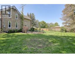 109 HURON STREET - 42