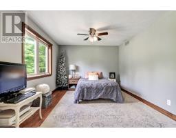 21 CHARLTON STREET - 20