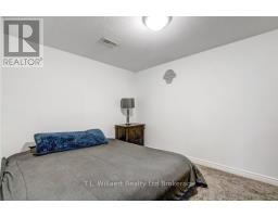 21 CHARLTON STREET - 26