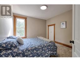 189 ROLPH STREET - 31