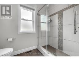 17 AMANDA AVENUE - 18