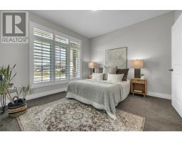 17 AMANDA AVENUE - 19