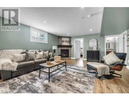 17 AMANDA AVENUE - 21