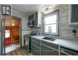77 TEEPLE STREET - 6