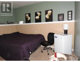 31-A LINGWOOD DRIVE - 18