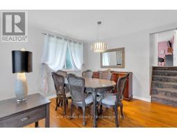 1100 SPRUCEDALE ROAD - 7