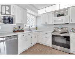 1100 SPRUCEDALE ROAD - 9