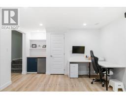 7 NANCY COURT - 33
