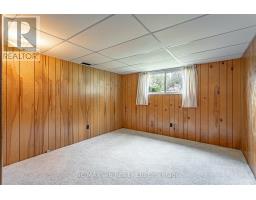 6 KIRWIN DRIVE - 33