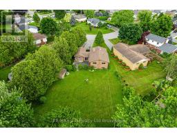 6 KIRWIN DRIVE - 46