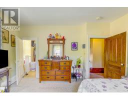 185 JOHN STREET - 16