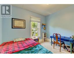 185 JOHN STREET - 18