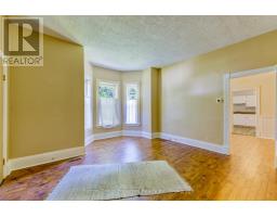 185 JOHN STREET - 21