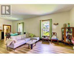 185 JOHN STREET - 8