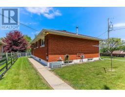 559 LEE AVENUE - 24