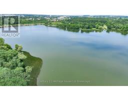 559 LEE AVENUE - 31