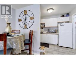 35 - 64 HIAWATHA ROAD - 15