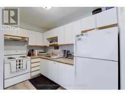 35 - 64 HIAWATHA ROAD - 17
