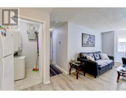 35 - 64 HIAWATHA ROAD - 18