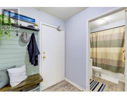 35 - 64 HIAWATHA ROAD - 8