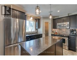1 - 175 INGERSOLL STREET - 15