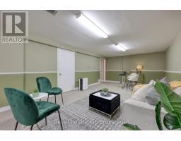 1051 DEVONSHIRE AVENUE - 29