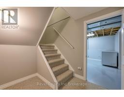 1051 DEVONSHIRE AVENUE - 33