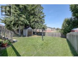 1051 DEVONSHIRE AVENUE - 34