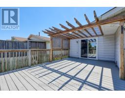 1051 DEVONSHIRE AVENUE - 39