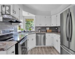27 CLEAR VALLEY DRIVE - 11