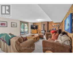27 CLEAR VALLEY DRIVE - 20