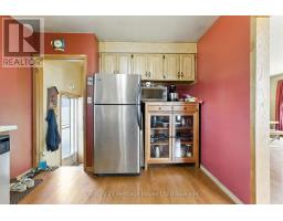 830 ANNE STREET - 13