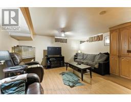 830 ANNE STREET - 18