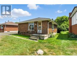 830 ANNE STREET - 2