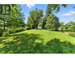 830 ANNE STREET - 32