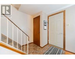 192 METCALFE STREET - 5