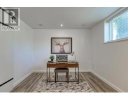 530 HIGHLAND DRIVE - 17