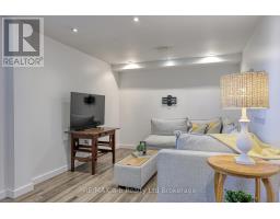 530 HIGHLAND DRIVE - 19