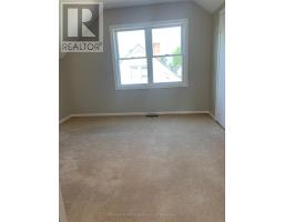 225 ALGONQUIN DRIVE - 6
