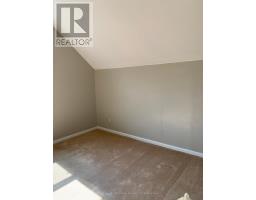 225 ALGONQUIN DRIVE - 8