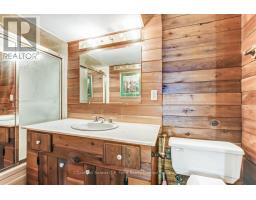 7 & 9 LISGAR COURT - 24