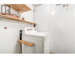 7 & 9 LISGAR COURT - 26