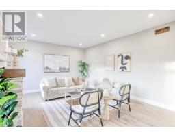 100 GRAYDON DRIVE - 22