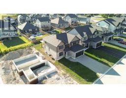 100 GRAYDON DRIVE - 3
