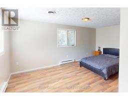 6 ELMWOOD CRESCENT - 15