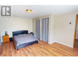 6 ELMWOOD CRESCENT - 16