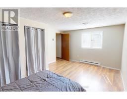 6 ELMWOOD CRESCENT - 17