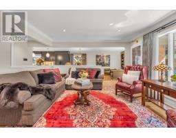 8 TALLWOOD CIRCLE - 17