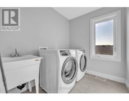 538 FAIRWAY ROAD - 21