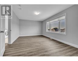 538 FAIRWAY ROAD - 23